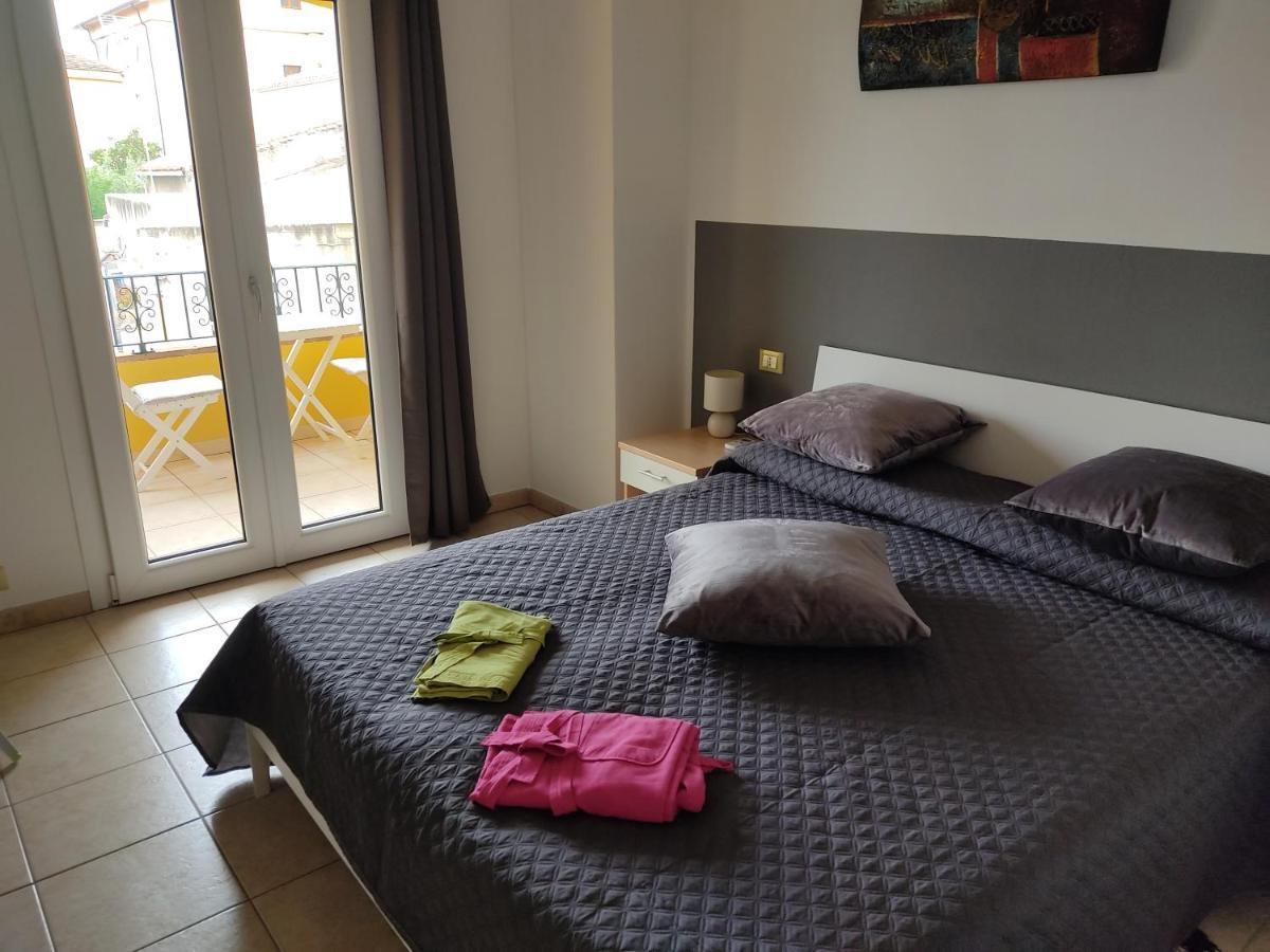 Casa Vacanze - Villa San Pietro Екстер'єр фото