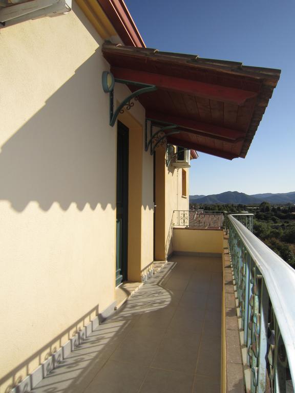 Casa Vacanze - Villa San Pietro Екстер'єр фото