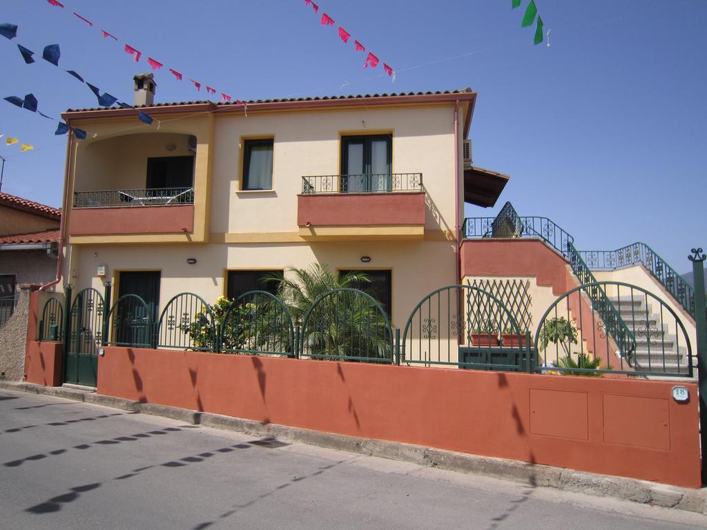 Casa Vacanze - Villa San Pietro Екстер'єр фото